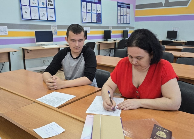 в бодайбинском горном техникуме уже полным ходом идет приЁмная кампания!