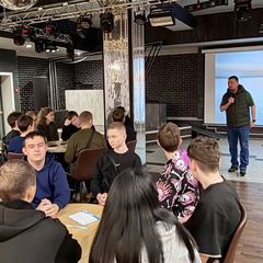 Группа ТЭО-25 побывали в КДЦ "вИТИМ" НА кРЫМСКОМ квизЕ